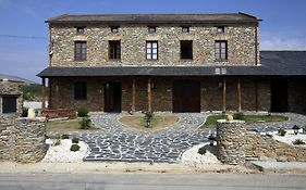 Hotel Y Apartamentos Penarronda Playa